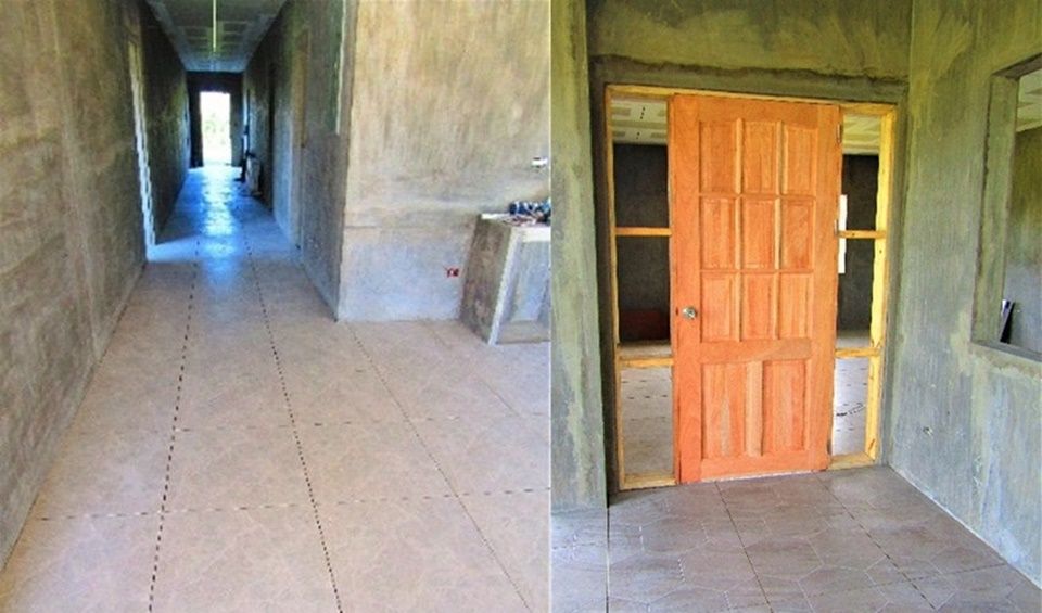 Second children home - Hallway-main door