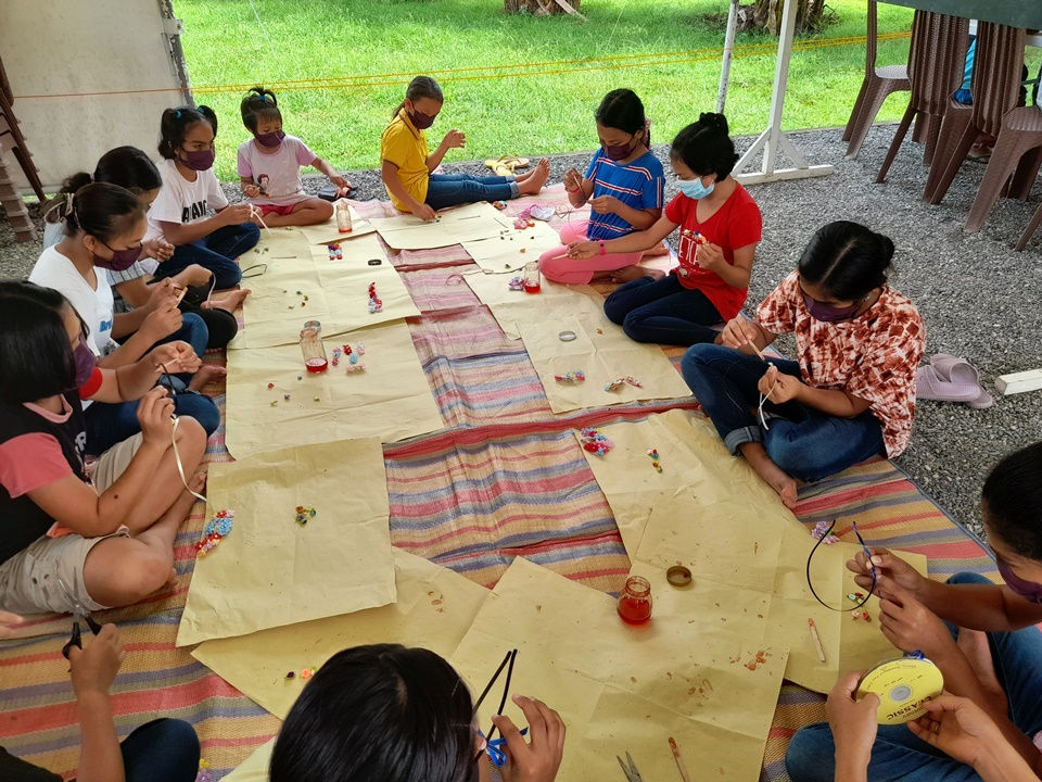 CEA Summer 2022 Activity - Girls making hair clips